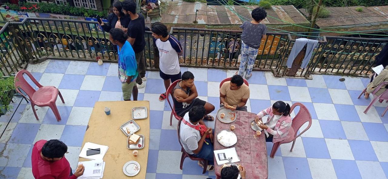 Benus Apartment Darjeeling  Luaran gambar