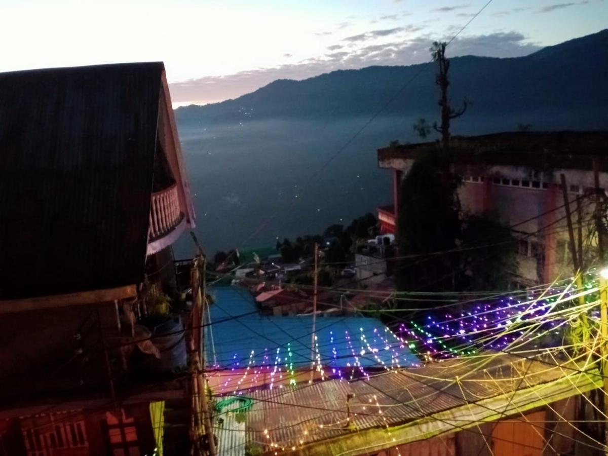 Benus Apartment Darjeeling  Luaran gambar