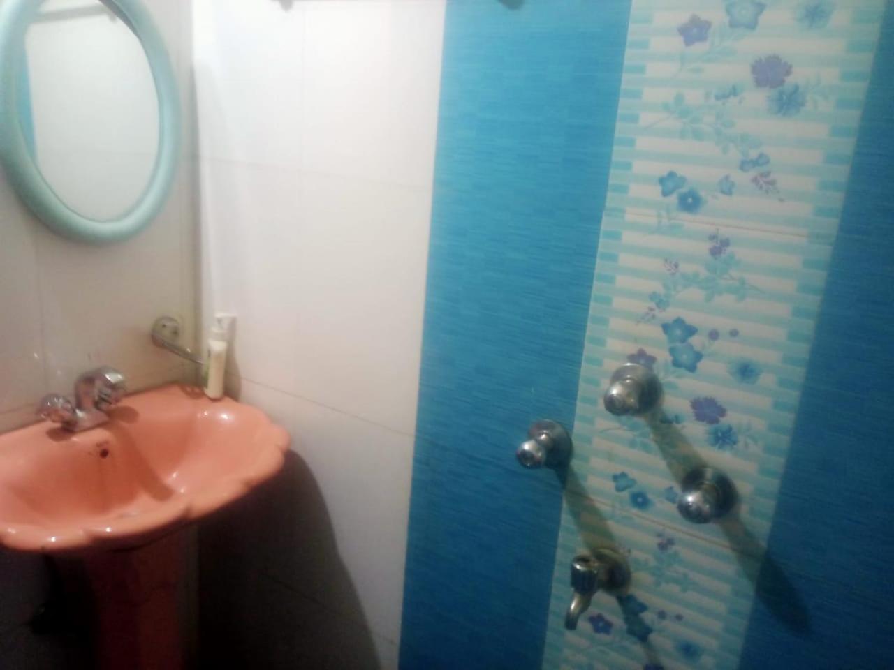 Benus Apartment Darjeeling  Luaran gambar