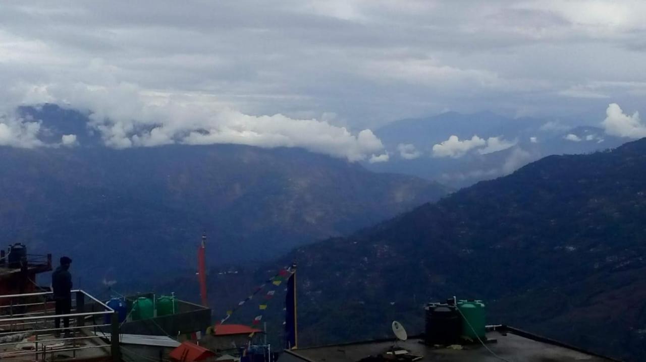 Benus Apartment Darjeeling  Luaran gambar