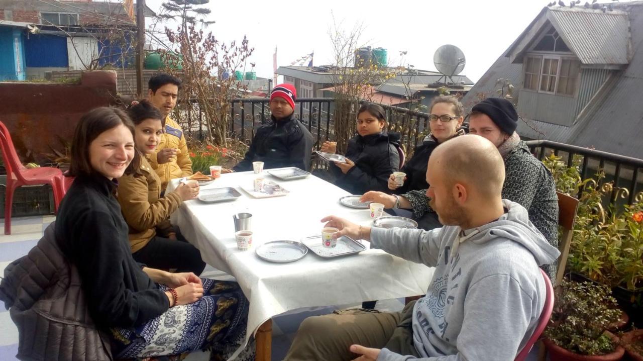 Benus Apartment Darjeeling  Luaran gambar